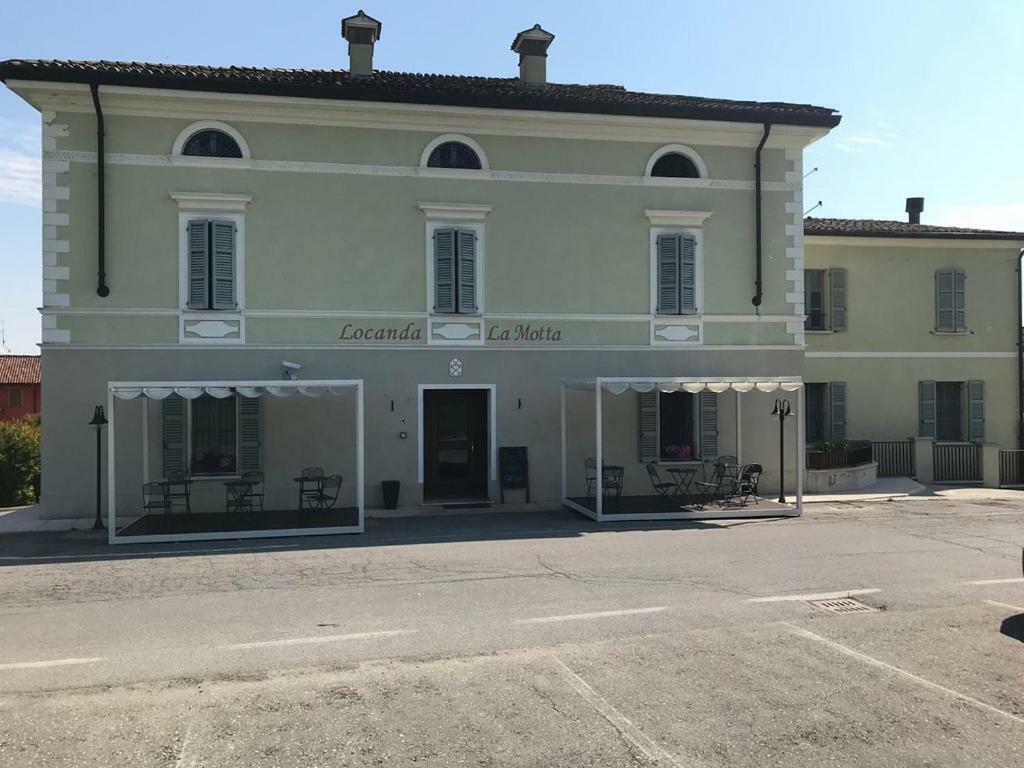 Locanda La Motta Motta Baluffi Exterior foto